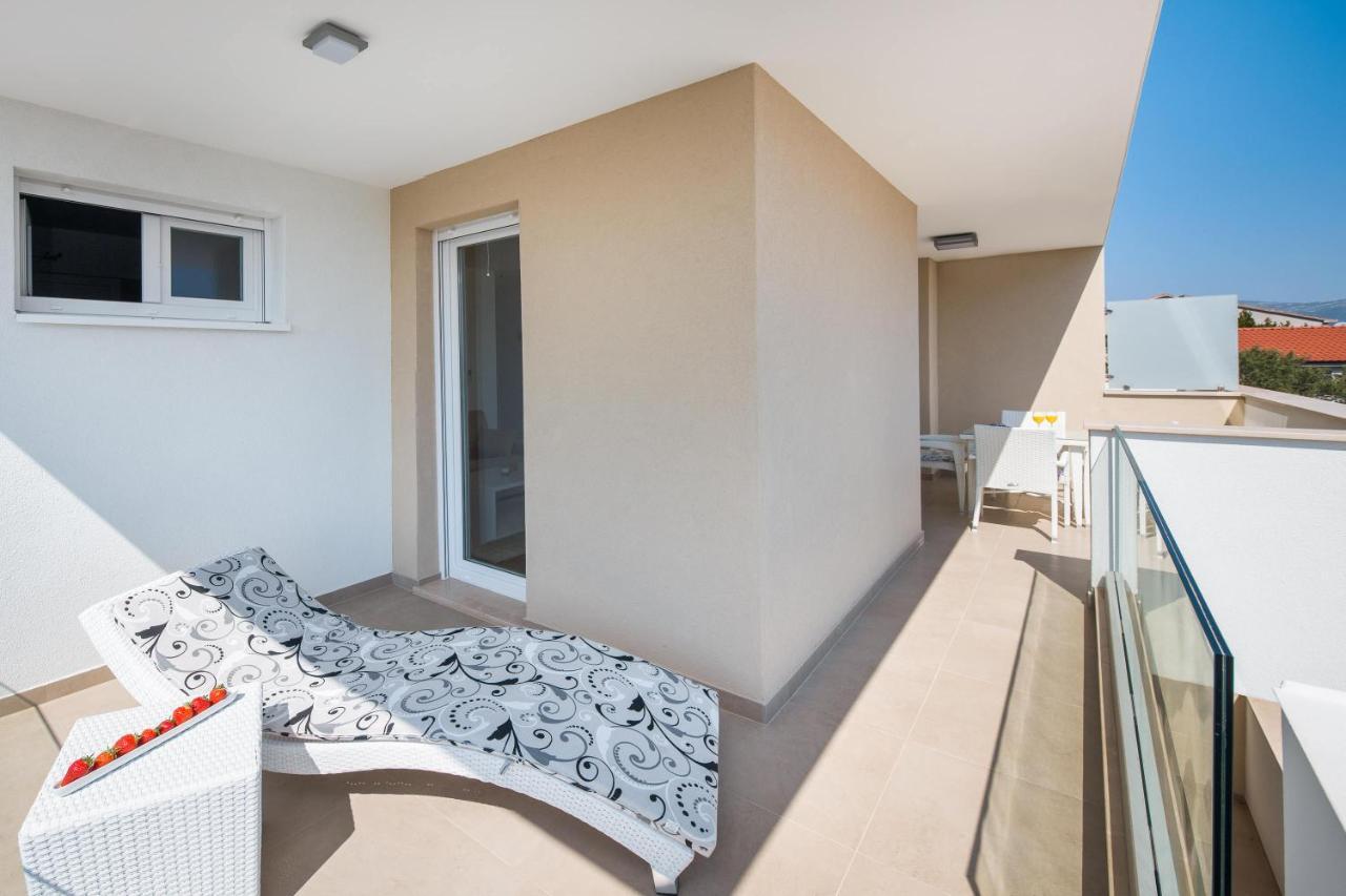 Apartments Alba 1 斯拉汀 外观 照片